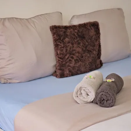 Le Nuage De La Gare - Private Parking