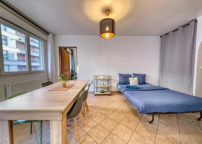 Le Nuage De La Gare - Private Parking Lägenhet