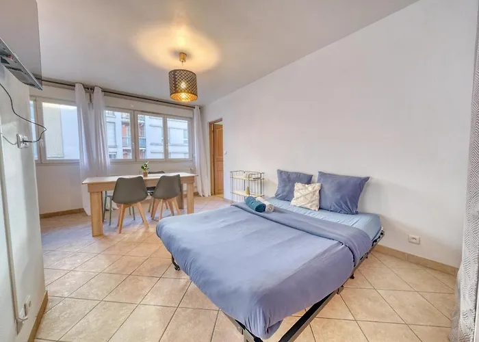 Lägenhet Le Nuage De La Gare - Private Parking Reims