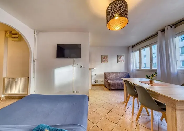 Lägenhet Le Nuage De La Gare - Private Parking