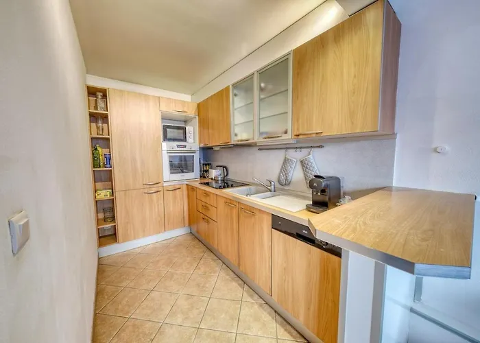 Le Nuage De La Gare - Private Parking *